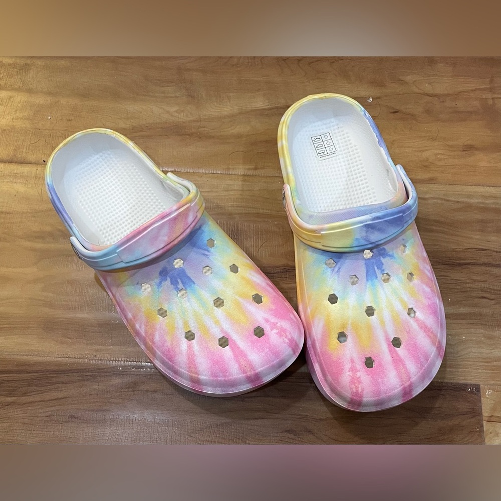 Women’s Multi Pastel Clogs Size 7/38